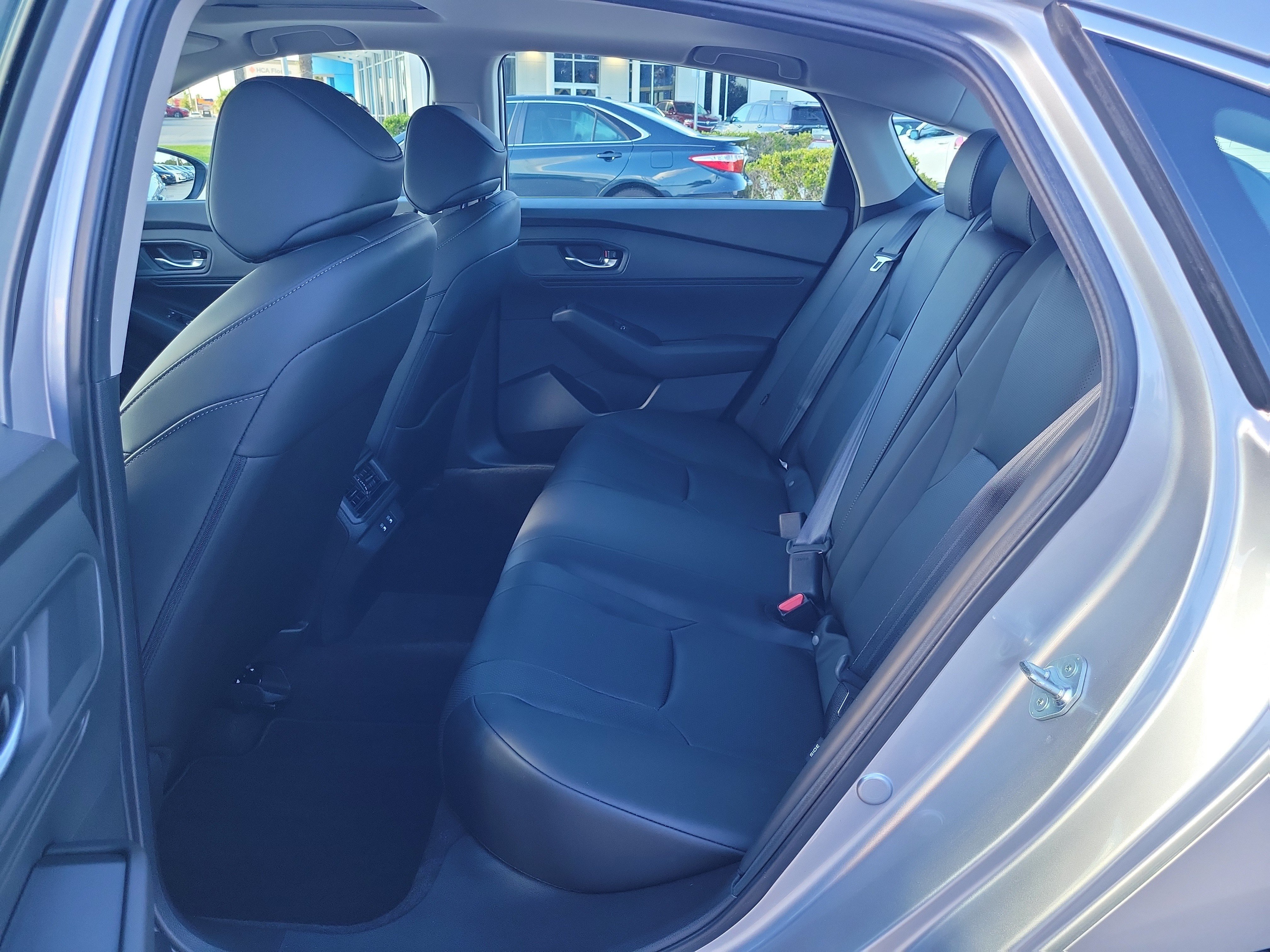 Used 2024 Honda Accord EX-L image 10