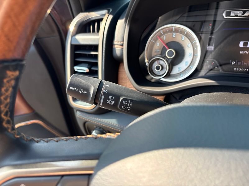 Used 2021 RAM 1500 Limited AWD/4WD image 34