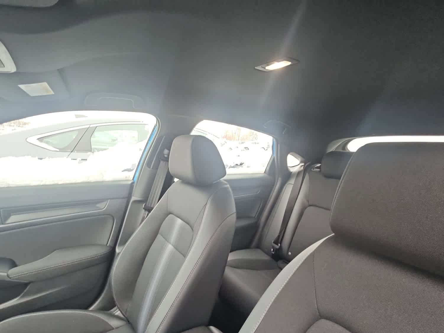 Used 2025 Honda Civic Sport image 6