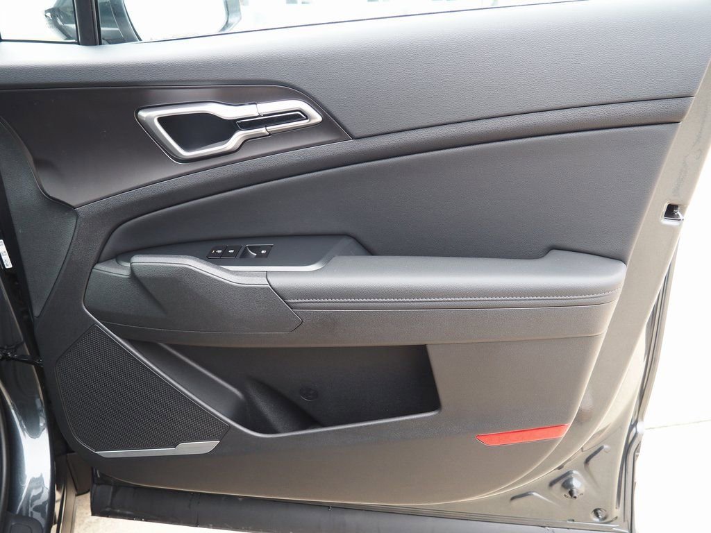 New 2026 Kia Sportage EX image 37