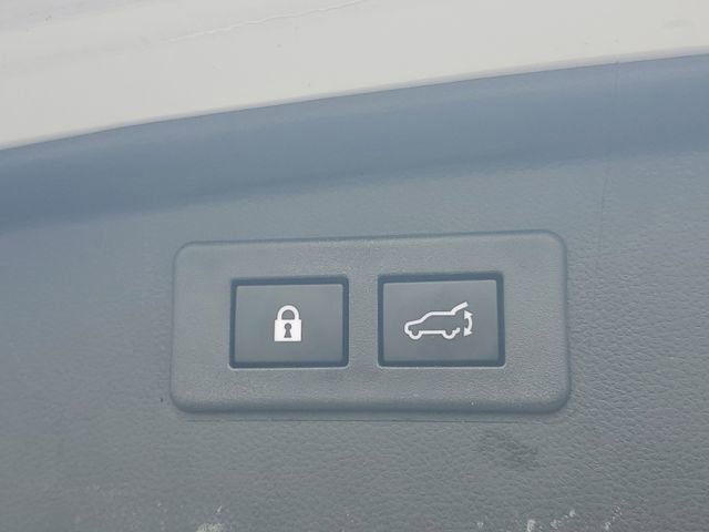 Used 2024 Subaru Outback Premium image 9