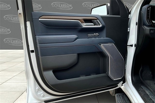 Certified 2023 Chevrolet Silverado 1500 High Country w/ High Country Premium Package image 12