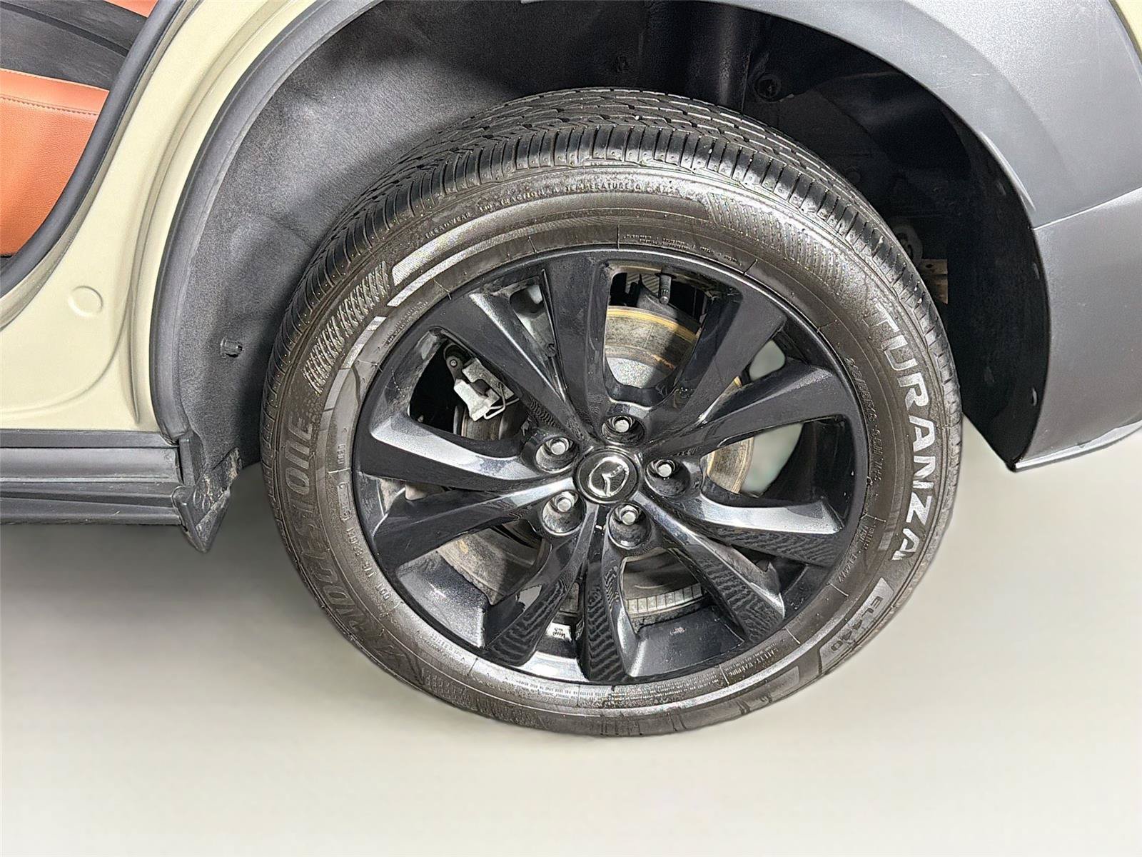 Used 2025 MAZDA CX-30 Carbon AWD/4WD image 35