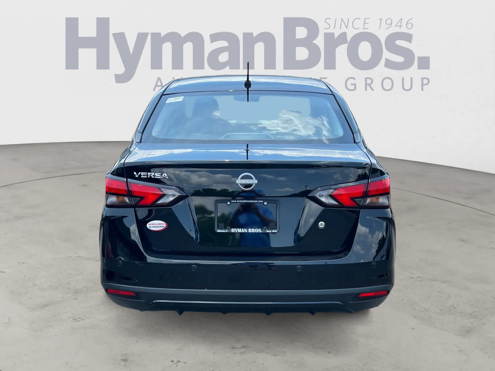 Certified 2024 Nissan Versa S w/ S Plus Package FWD image 8