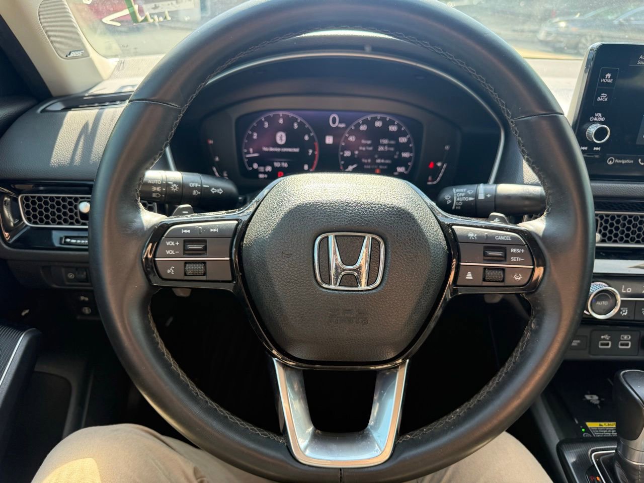 Used 2022 Honda Civic Touring image 12
