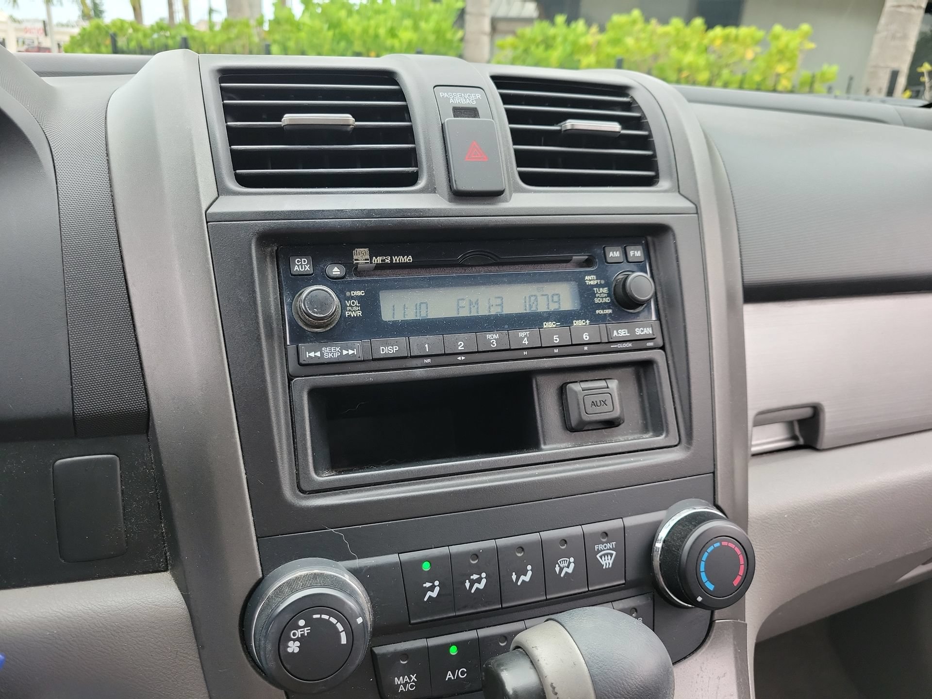 Used 2011 Honda CR-V LX image 21