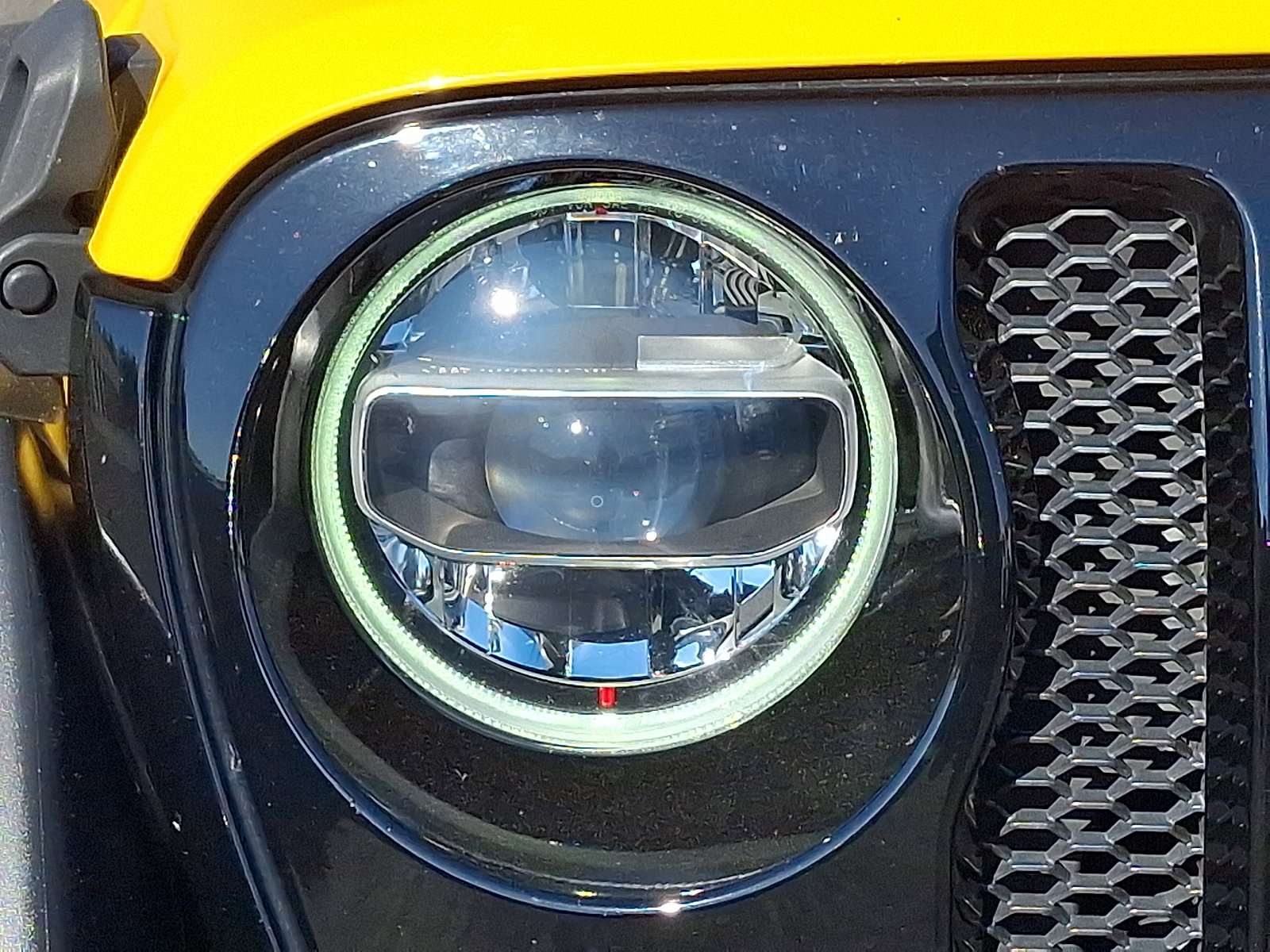 Used 2021 Jeep Wrangler Unlimited Willys image 10