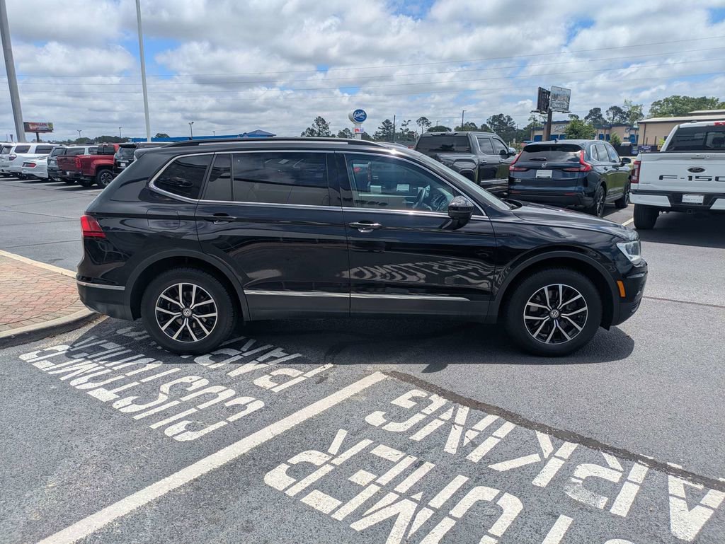 Used 2021 Volkswagen Tiguan SE AWD/4WD image 4