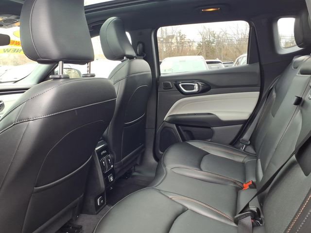 Certified 2023 Jeep Compass Limited w/ Elite Group AWD/4WD image 17