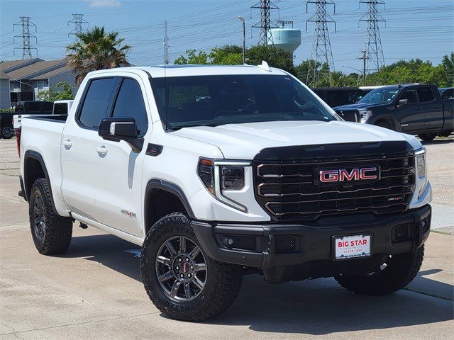 Used 2024 GMC Sierra 1500 AT4X image 2