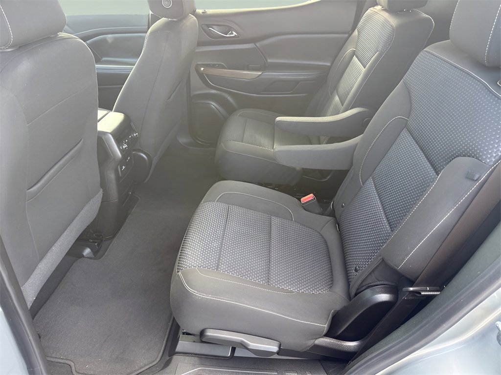 Used 2023 GMC Acadia SLE w/ Driver Convenience Package image 15