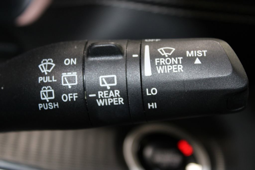 Used 2024 Jeep Grand Cherokee Altitude AWD/4WD image 28