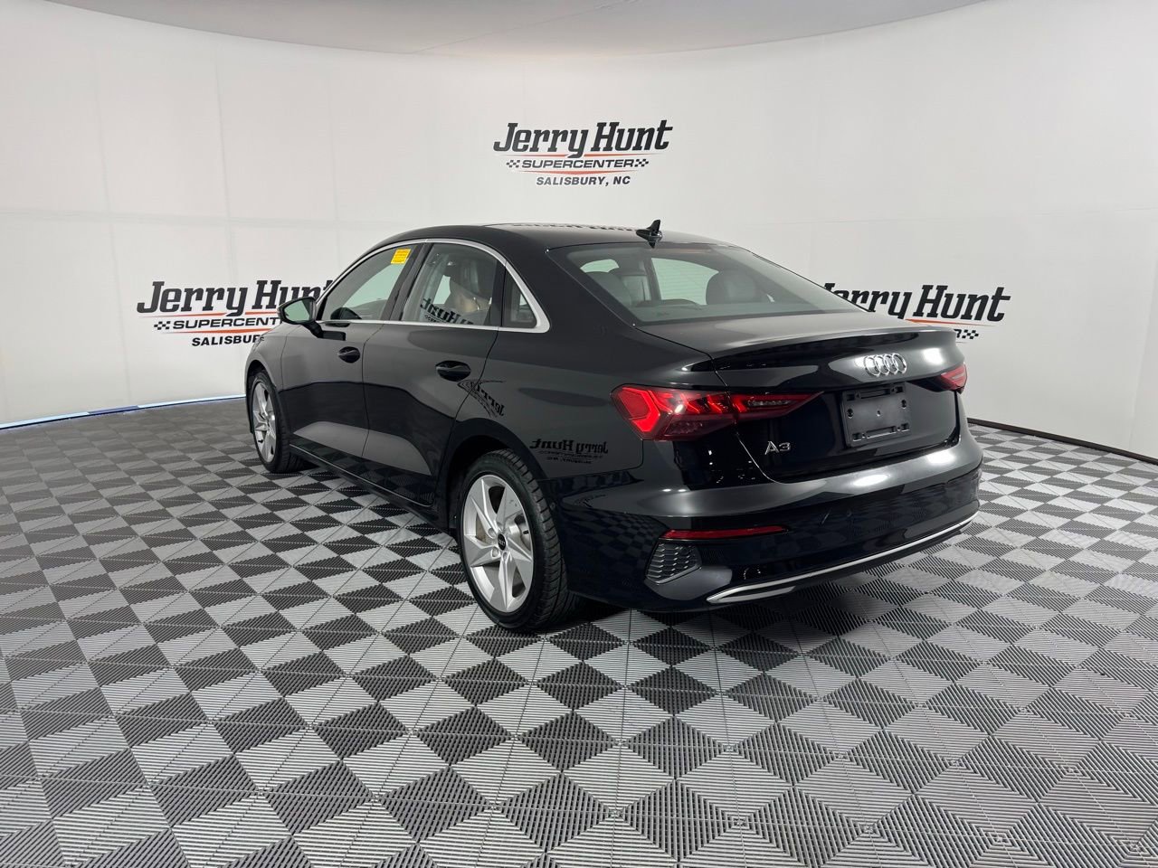 Used 2024 Audi A3 2.0T Premium image 10