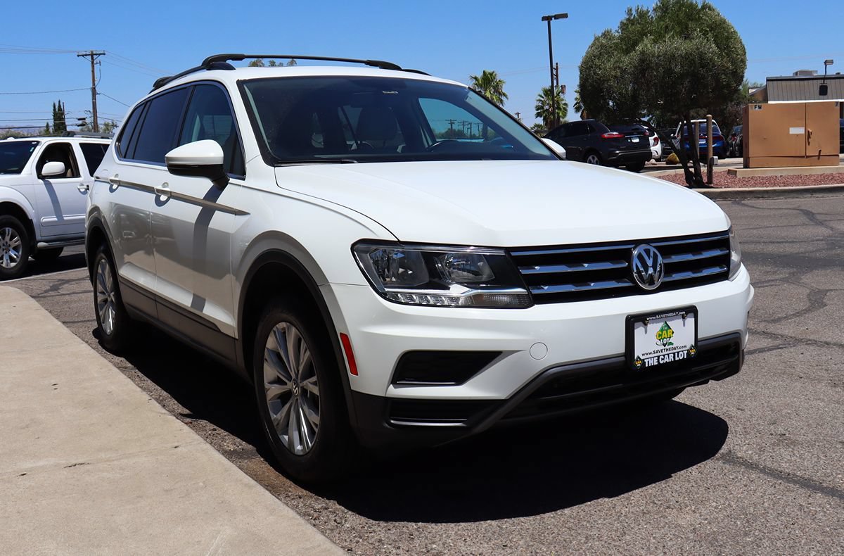 Used 2019 Volkswagen Tiguan SE w/ Panoramic Sunroof Package AWD/4WD image 18