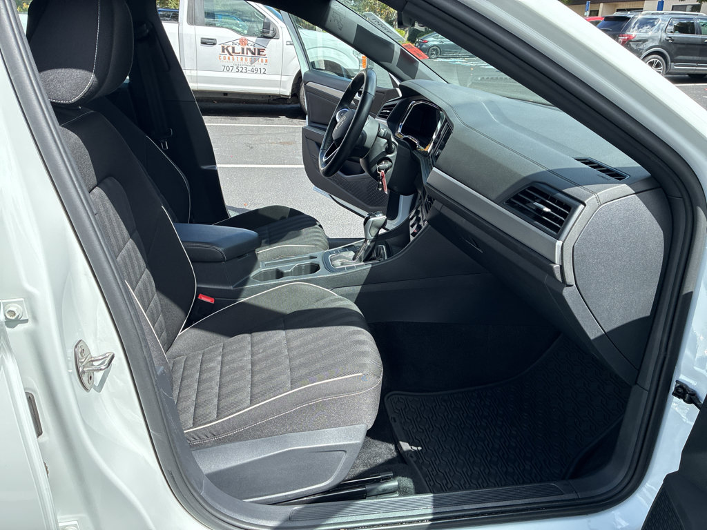 Used 2023 Volkswagen Jetta Sport FWD image 48