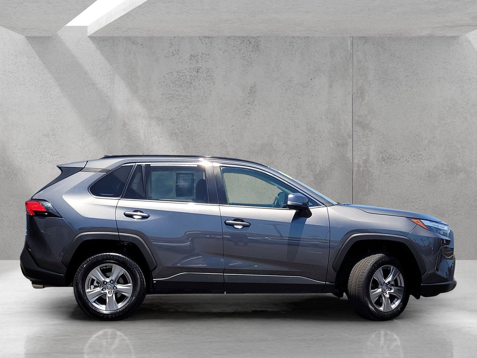 Used 2024 Toyota RAV4 XLE w/ Weather Package AWD/4WD image 4