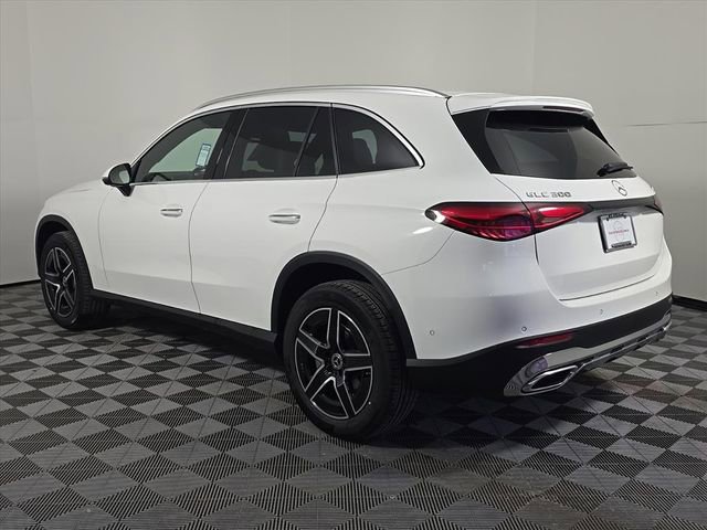 New 2026 Mercedes-Benz GLC 300 4MATIC image 3
