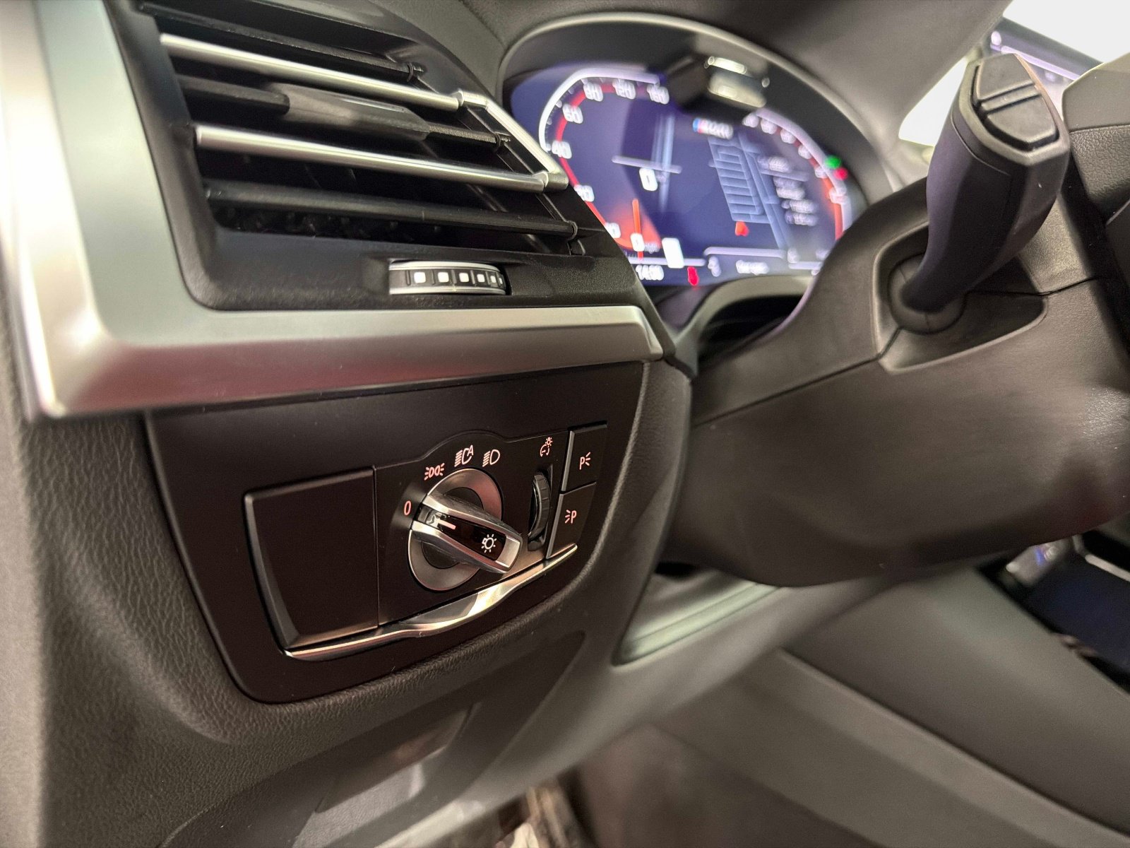Used 2024 BMW X3 M40i w/ Premium Enhanced Package AWD/4WD image 41