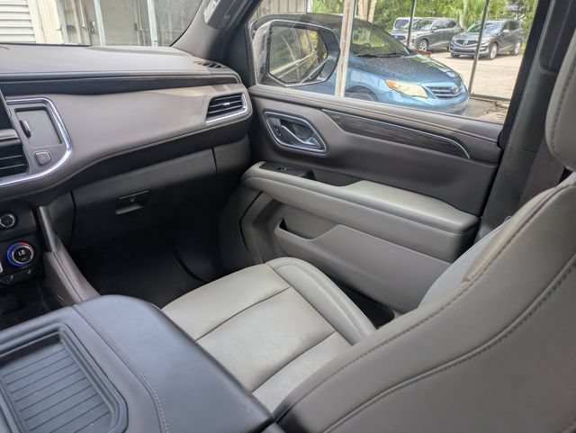 Used 2024 Chevrolet Tahoe LT RWD image 17