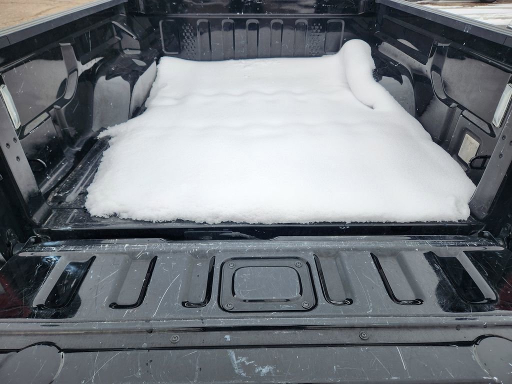 Used 2023 Jeep Gladiator Sport image 16