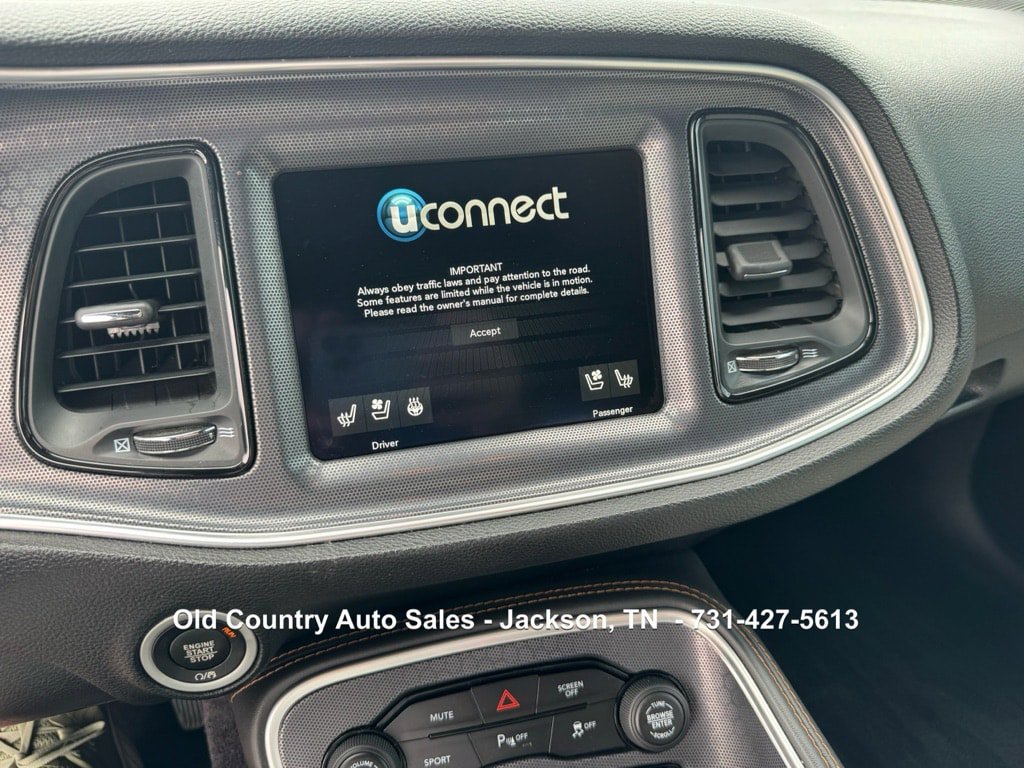 Used 2018 Dodge Challenger SXT Plus RWD image 25