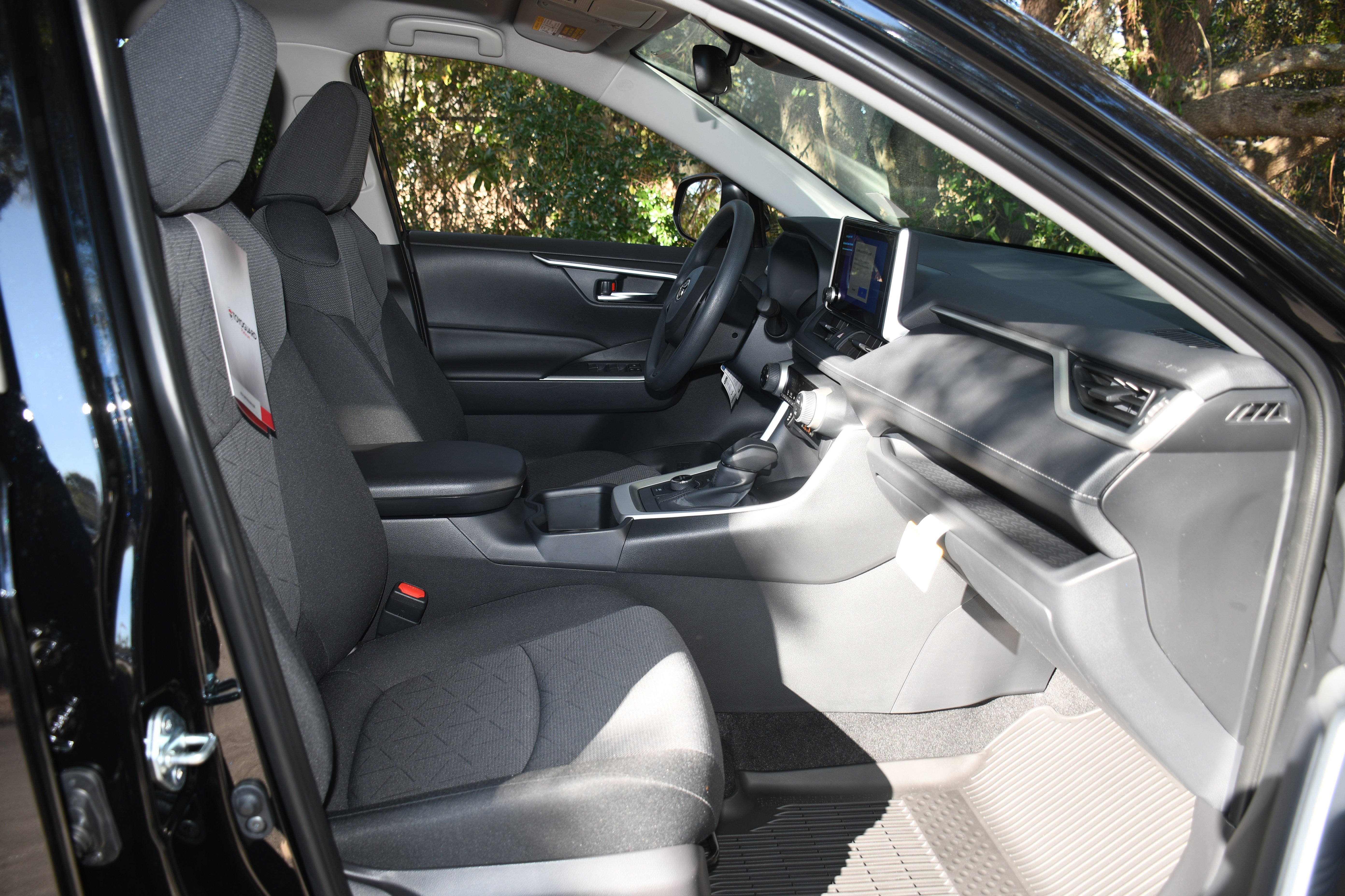 New 2025 Toyota RAV4 XLE image 11