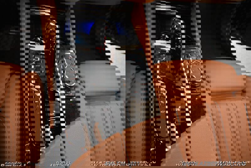 Used 2018 BMW 530e image 37