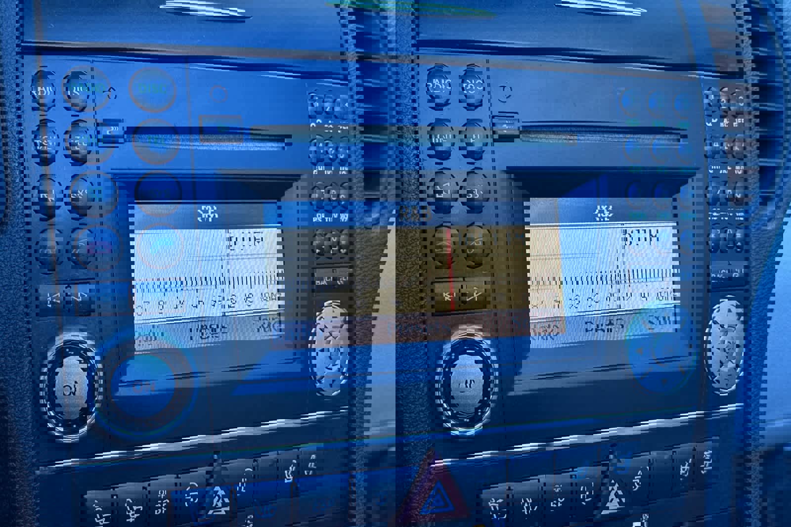 Used 2010 Mercedes-Benz SLK 300 image 14