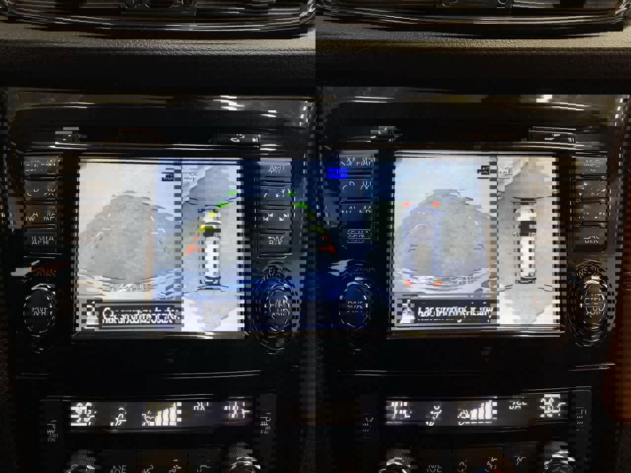 Used 2017 Nissan Rogue SL w/ SL Premium Package image 27