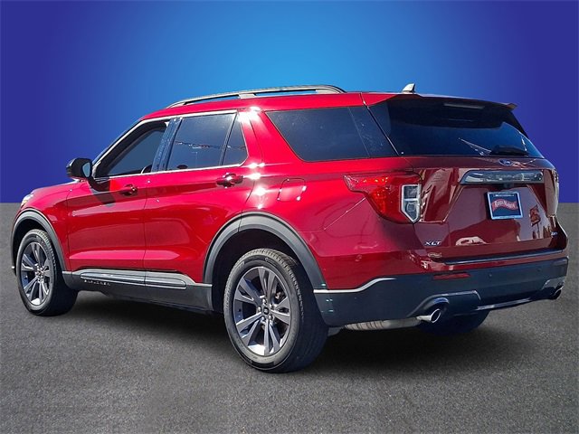 Certified 2024 Ford Explorer XLT w/ Equipment Group 202A image 6