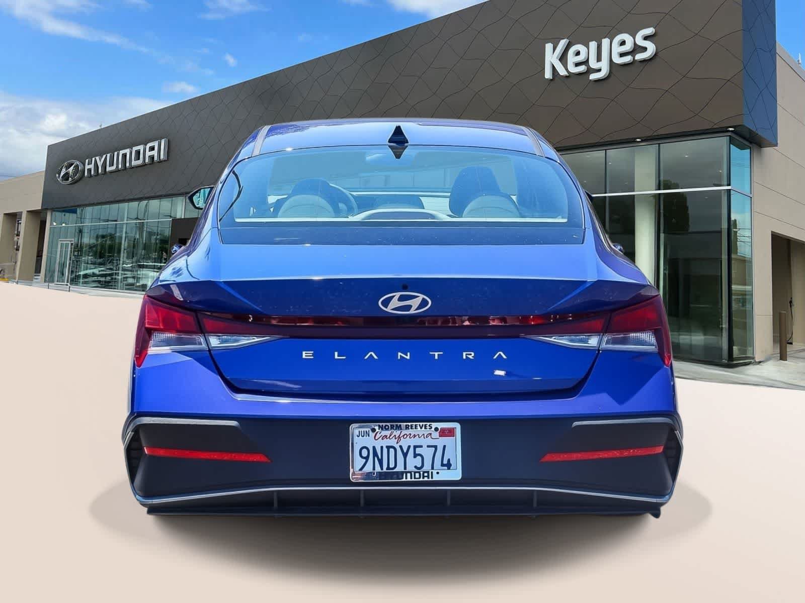 Certified 2024 Hyundai Elantra SEL FWD image 6