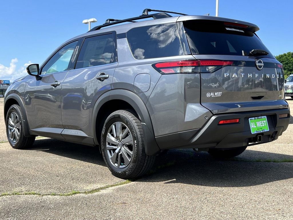 New 2025 Nissan Pathfinder SV w/ SV Premium Package image 5
