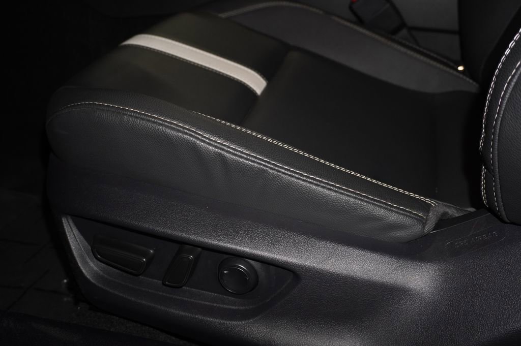 Certified 2025 Toyota Camry SE image 12