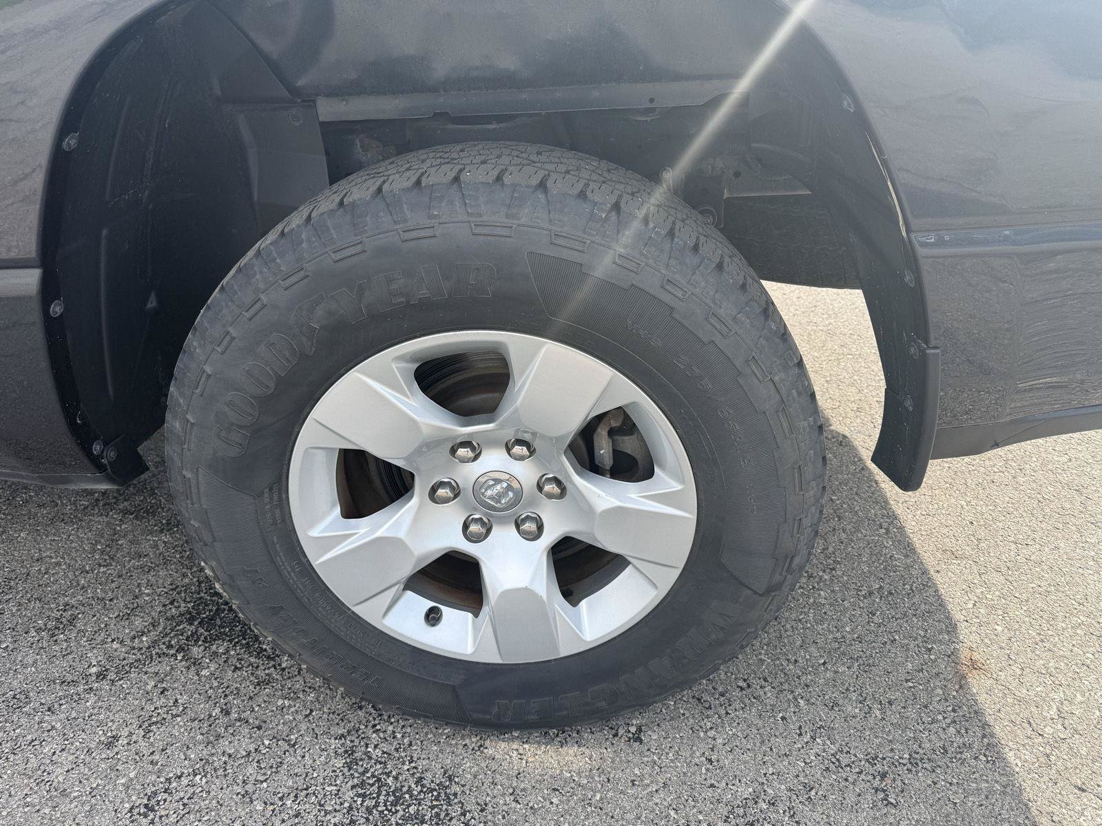Used 2021 RAM 1500 Big Horn AWD/4WD image 39