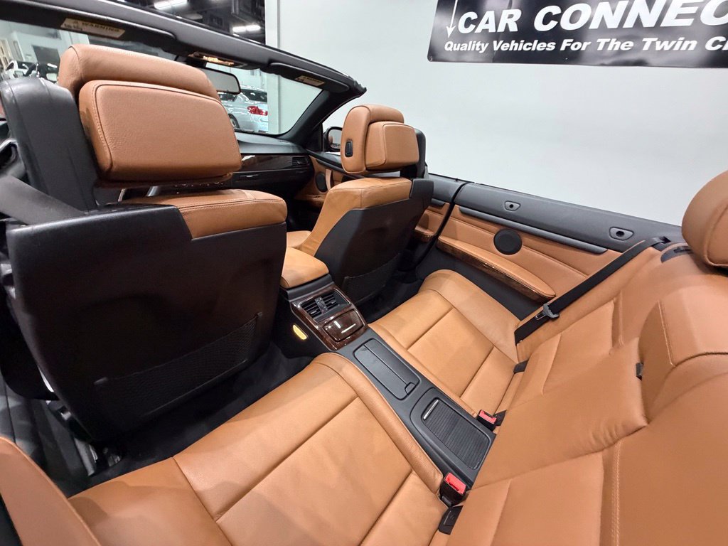 Used 2010 BMW 328i Convertible RWD image 27