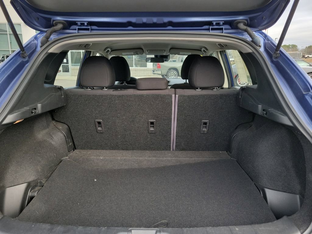 Used 2022 Nissan Rogue Sport S image 30