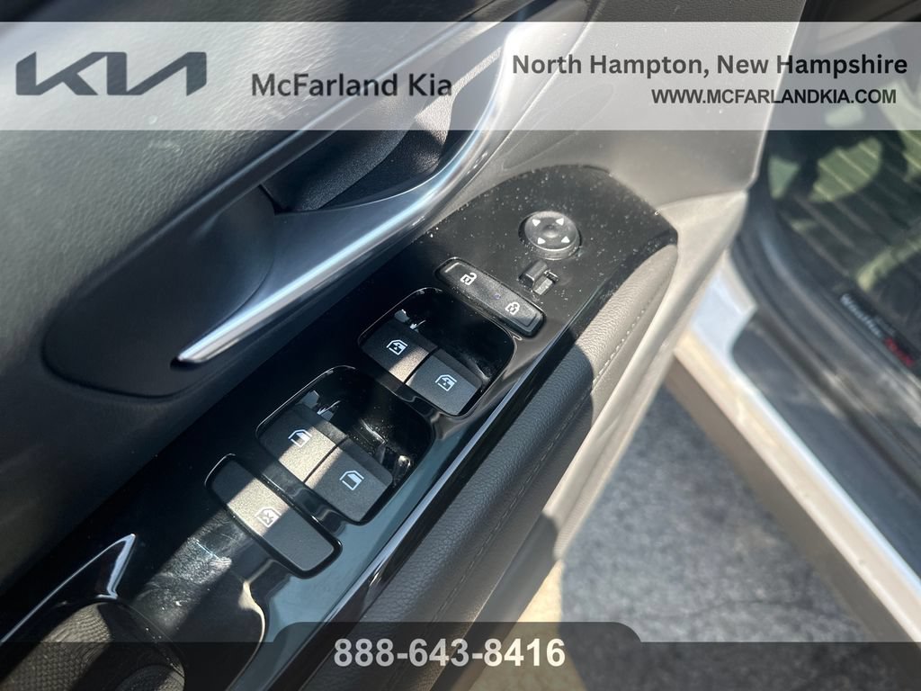 Used 2024 Hyundai Tucson Limited AWD/4WD image 12