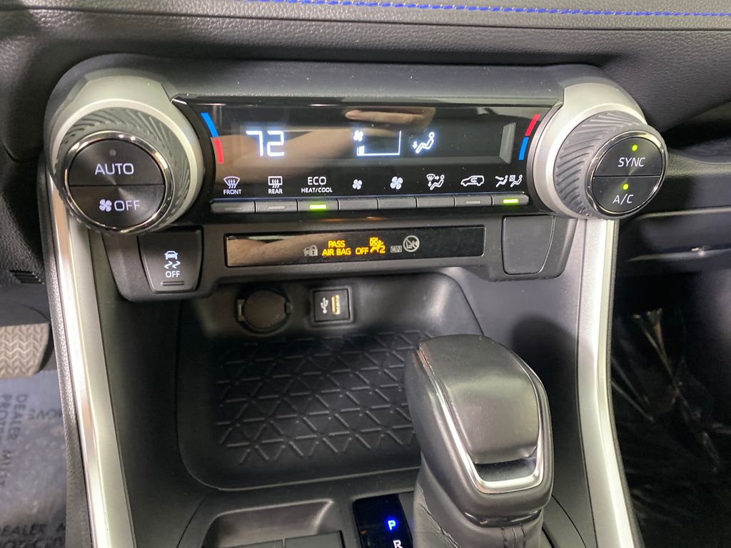 Certified 2023 Toyota RAV4 SE image 19