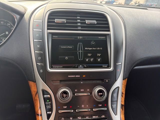 Used 2016 Lincoln MKX Select w/ Select Plus Package image 21