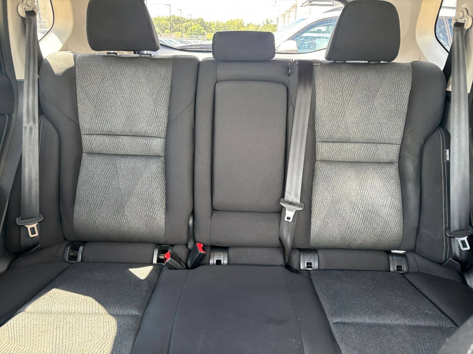 Used 2026 Nissan Rogue SV FWD image 39