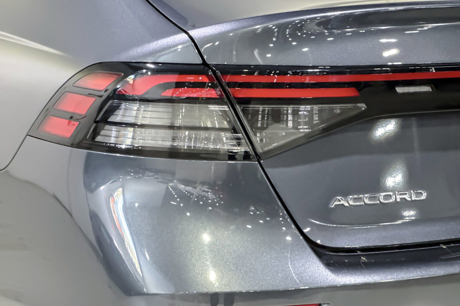 Used 2023 Honda Accord EX image 13