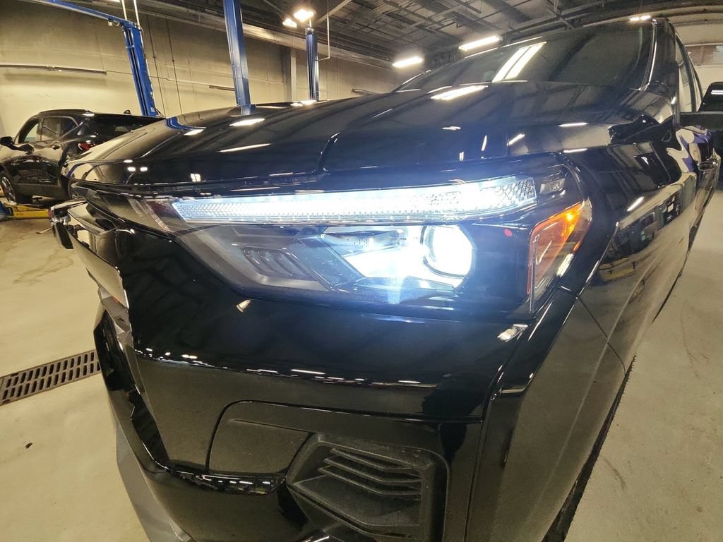 Certified 2026 Chevrolet Colorado Z71 w/ Technology Package AWD/4WD image 31