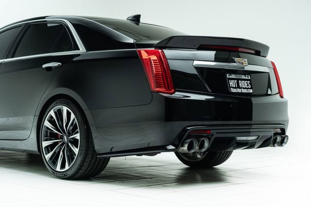 Used 2018 Cadillac CTS V w/ Luxury Package image 20