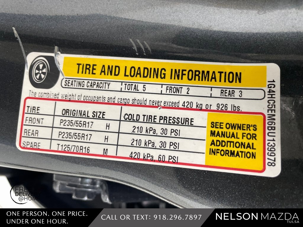 Used 2011 Buick Lucerne CXL image 53