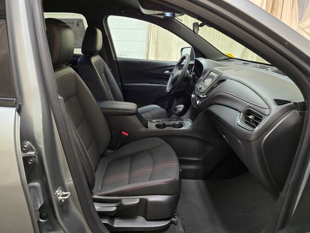 Used 2023 Chevrolet Equinox RS image 37