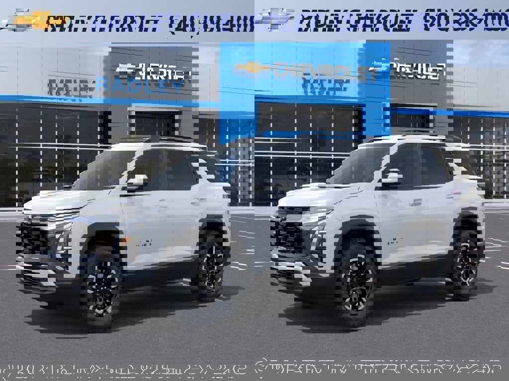 New 2026 Chevrolet Equinox ACTIV image 2