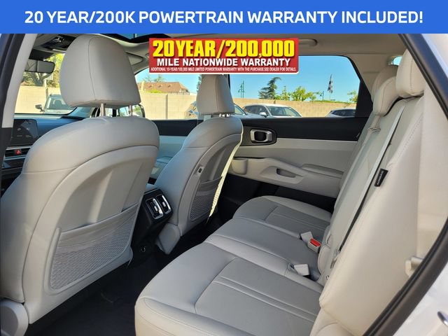 New 2026 Kia Sorento S w/ S Panoramic Sunroof Package FWD image 6