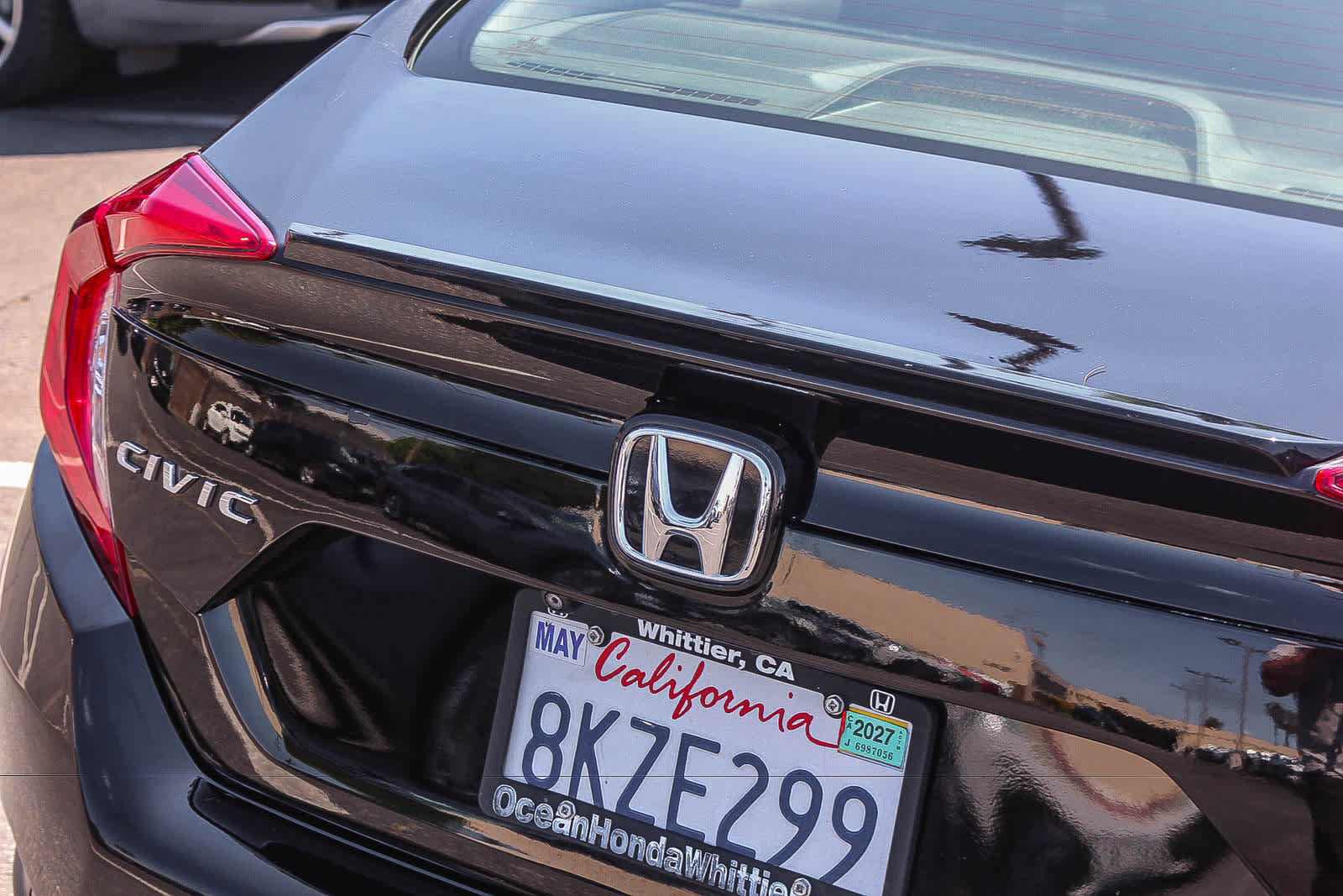 Used 2019 Honda Civic EX image 9
