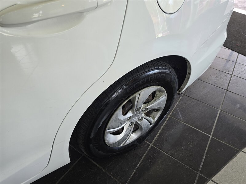 Used 2013 Honda Civic LX image 26