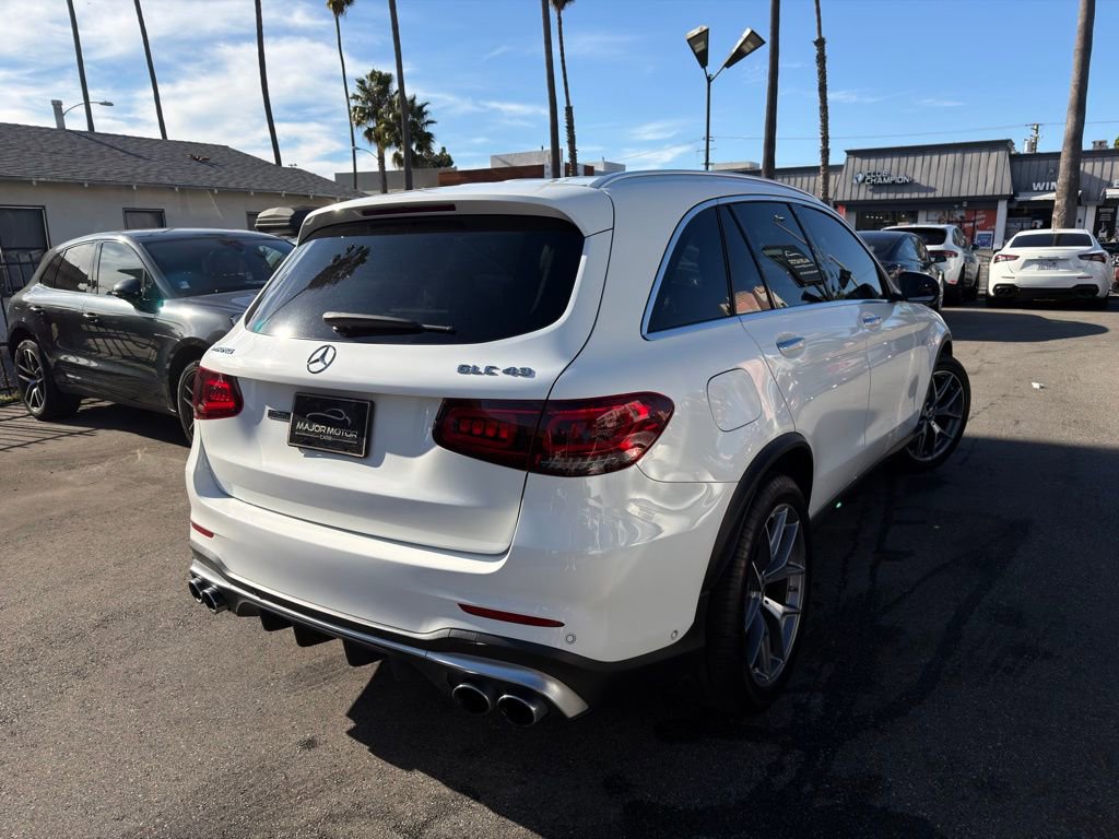 Used 2022 Mercedes-Benz GLC 43 AMG 4MATIC image 4